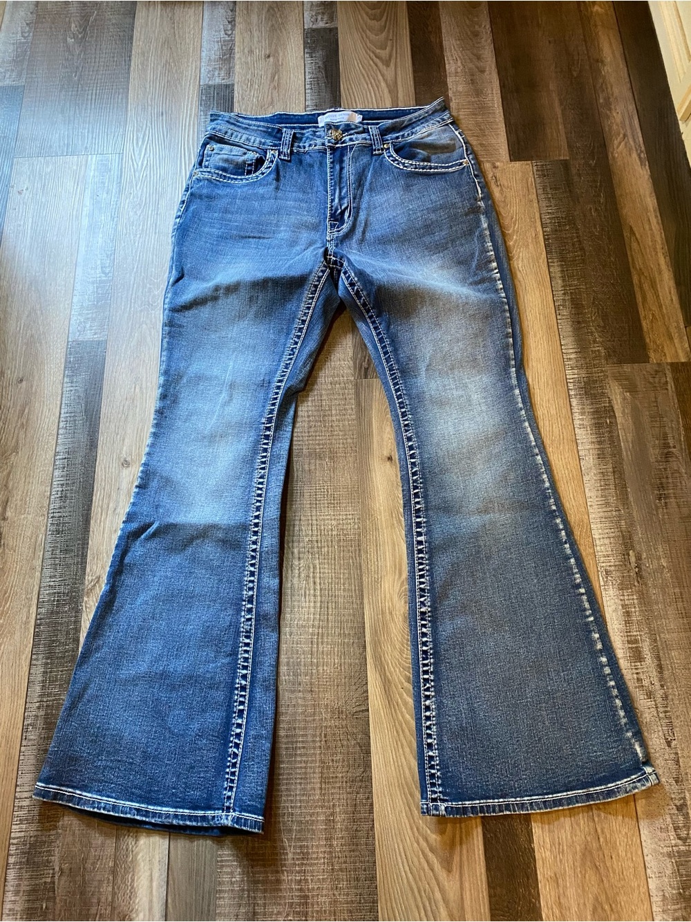 Source Unknown Distressed Blue Flare Jeans